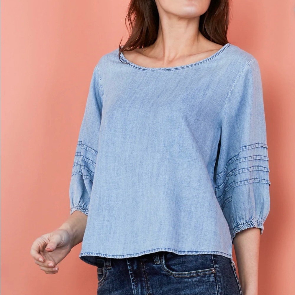 Billy T Puff Pop-over Top NWT